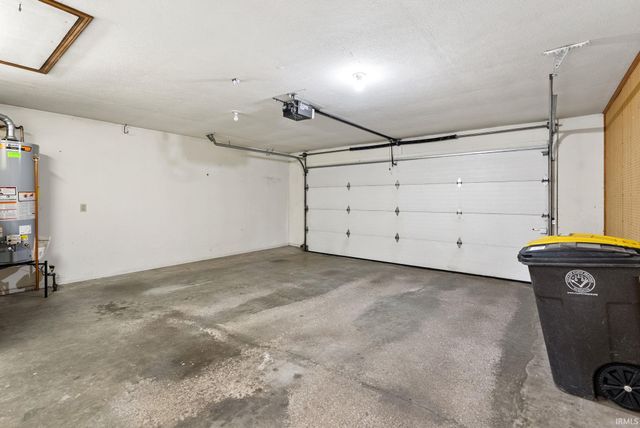 6322 Baychester Drive, Fort Wayne, IN 46815