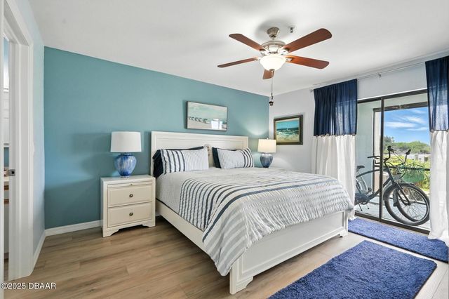 454 Bouchelle Dr Apt 102, New Smyrna Beach, FL 32169