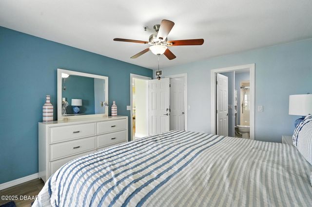 454 Bouchelle Dr Apt 102, New Smyrna Beach, FL 32169