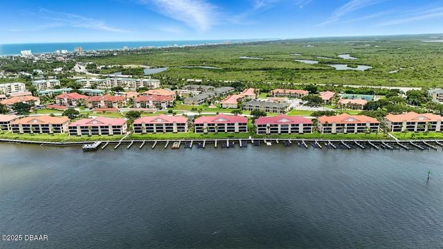 454 Bouchelle Dr Apt 102, New Smyrna Beach, FL 32169