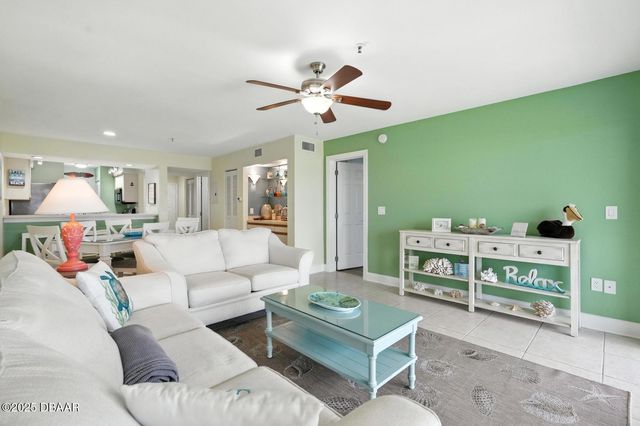 454 Bouchelle Dr Apt 102, New Smyrna Beach, FL 32169