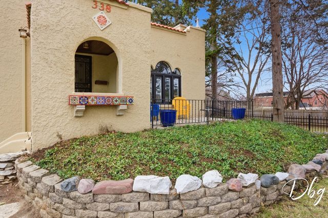 338 S Lake Street, Grayslake, IL 60030