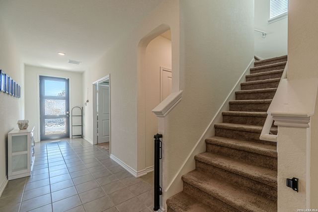 318 Deer Crest Dr, New Braunfels, TX 78130