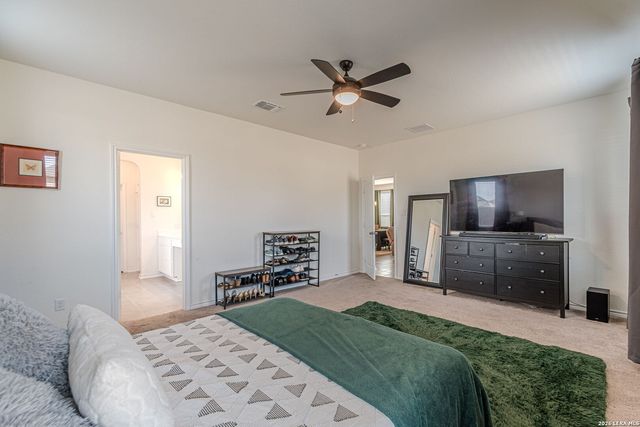 318 Deer Crest Dr, New Braunfels, TX 78130