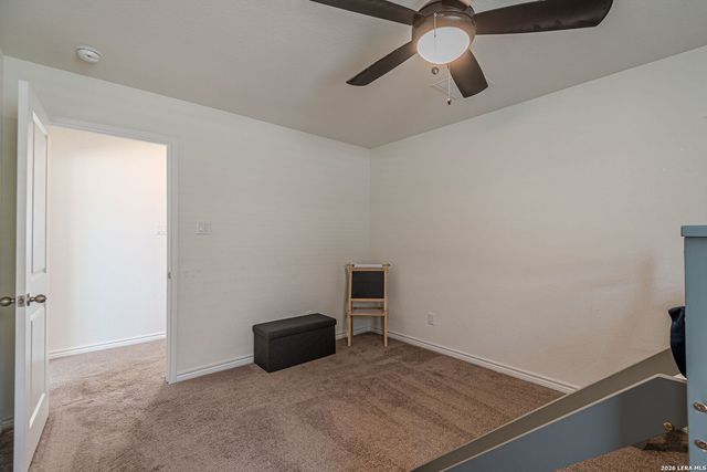 318 Deer Crest Dr, New Braunfels, TX 78130