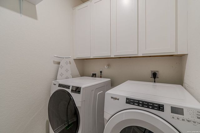 318 Deer Crest Dr, New Braunfels, TX 78130