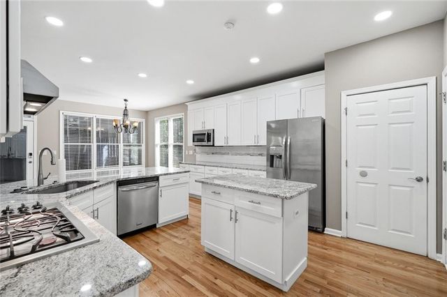 1735 Riverglen Drive, Suwanee, GA 30024