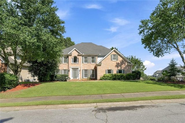 1735 Riverglen Drive, Suwanee, GA 30024