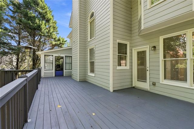 1735 Riverglen Drive, Suwanee, GA 30024