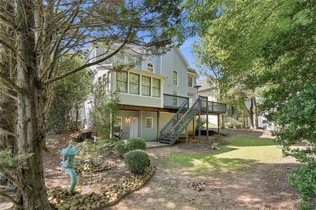 1735 Riverglen Drive, Suwanee, GA 30024