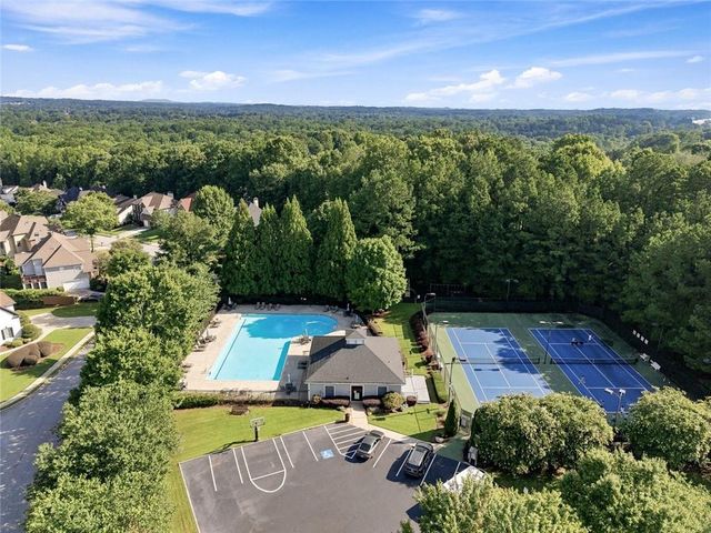 1735 Riverglen Drive, Suwanee, GA 30024