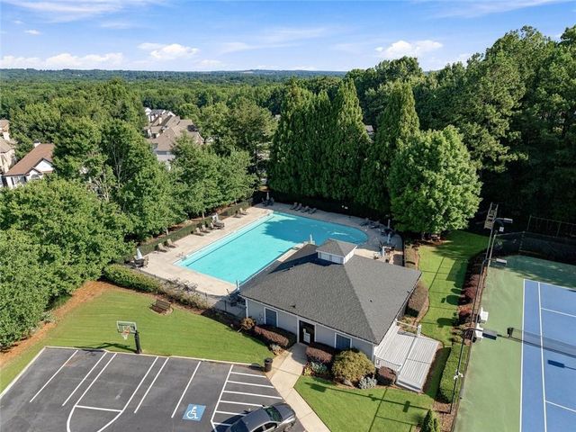 1735 Riverglen Drive, Suwanee, GA 30024