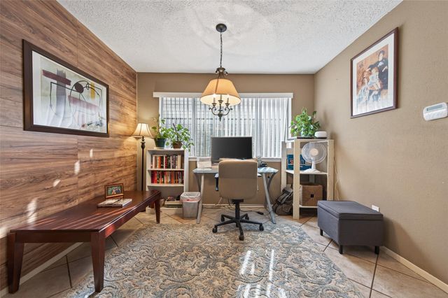 2311 Leading Edge Drive, Friendswood, TX 77546