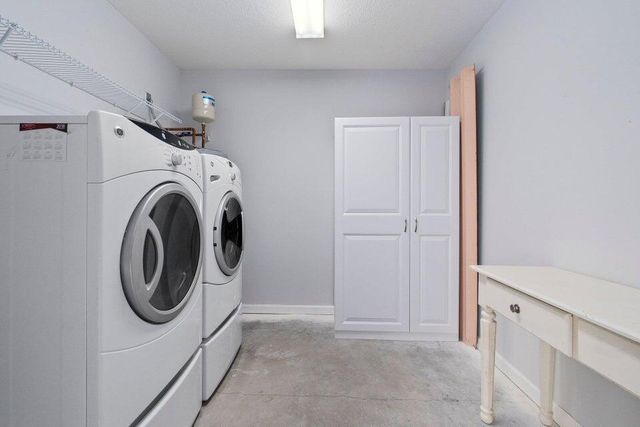 2087 SE Wild Meadow Circle, Port St. Lucie, Port St Lucie, FL 34952