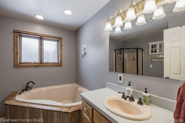 23100 Pratt Road, Armada Township, MI 48005