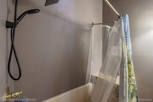 23100 Pratt Road, Armada Township, MI 48005