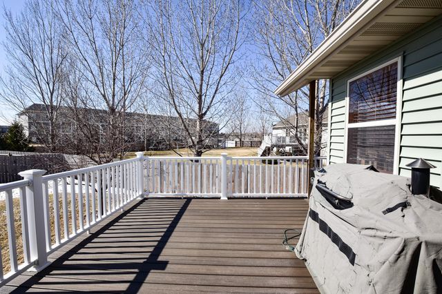 913 41ST Avenue S, Moorhead, MN 56560