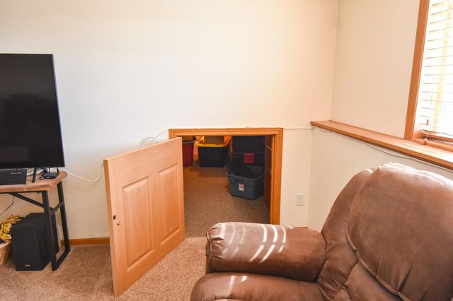 913 41ST Avenue S, Moorhead, MN 56560