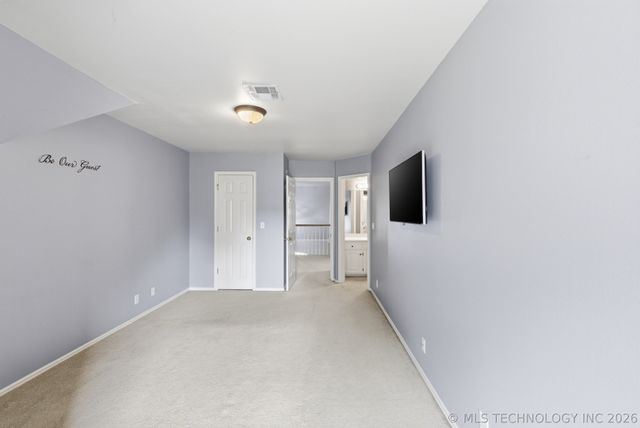 9818 E 83rd Place, Tulsa, OK 74133
