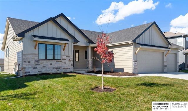 11002 N 171st Street, Bennington, NE 68007