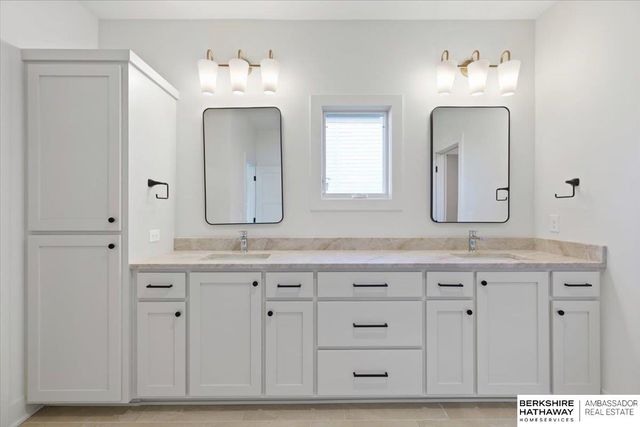 11002 N 171st Street, Bennington, NE 68007