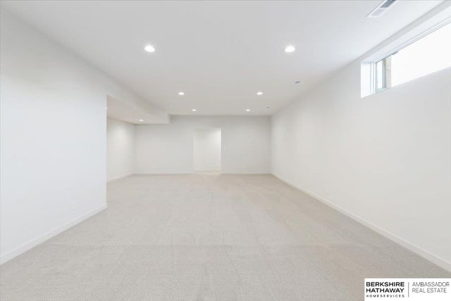 11002 N 171st Street, Bennington, NE 68007