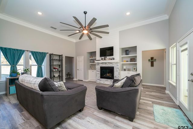 147 Heartland Xing, Diana, TX 75640