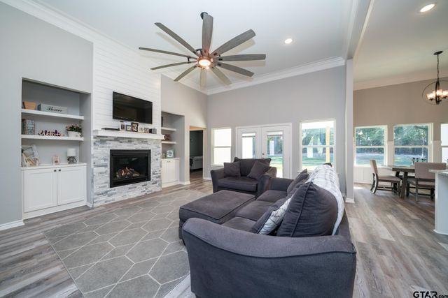 147 Heartland Xing, Diana, TX 75640