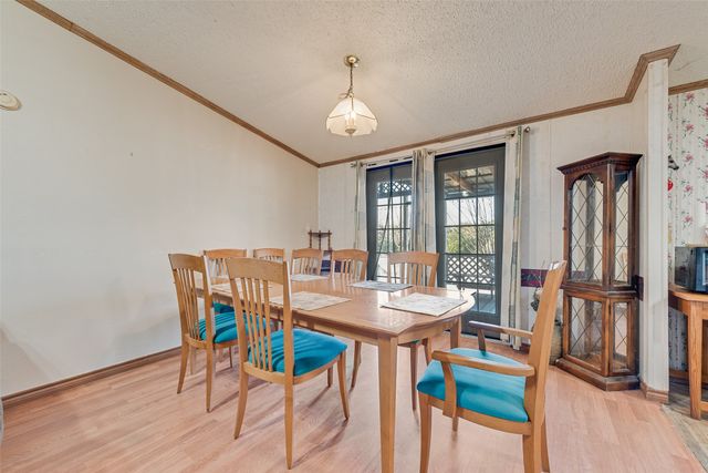 130 Meadowview Lane, Point, TX 75472