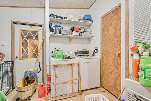 130 Meadowview Lane, Point, TX 75472