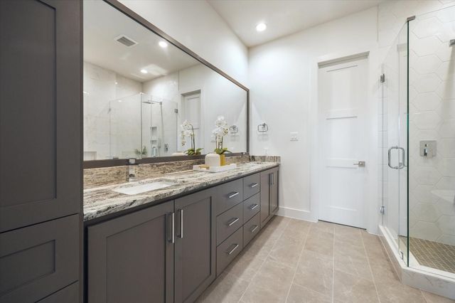 2121 Emancipation Avenue, Houston, TX 77003