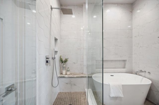 2121 Emancipation Avenue, Houston, TX 77003