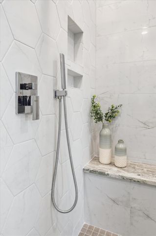 2121 Emancipation Avenue, Houston, TX 77003