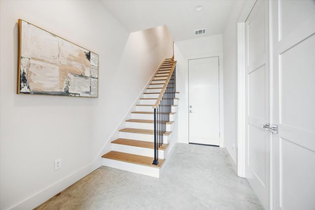 2121 Emancipation Avenue, Houston, TX 77003