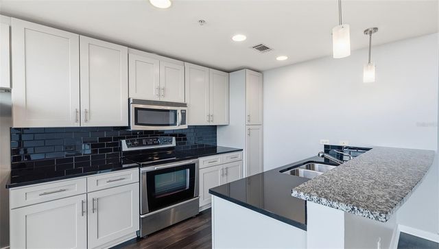 777 N ASHLEY DRIVE 1209, Tampa, FL 33602