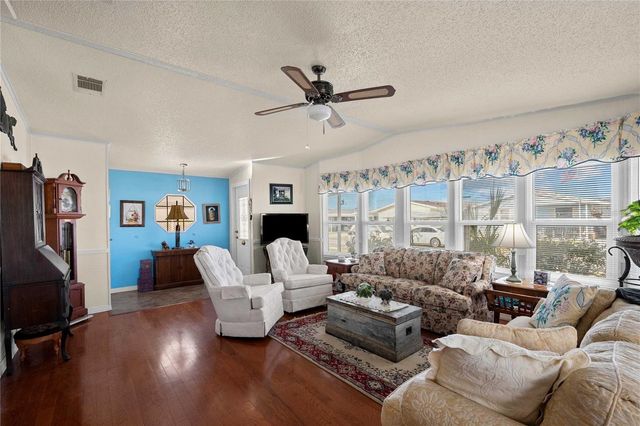 5750 PAWNEE STREET, Zephyrhills, FL 33542