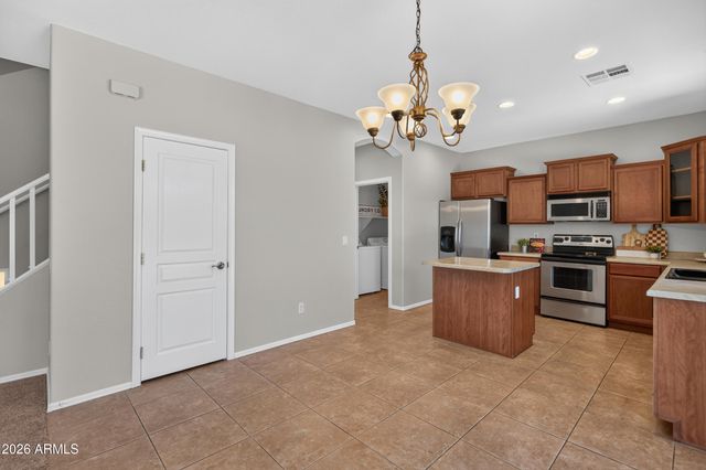 3912 S CROSSCREEK Drive, Chandler, AZ 85286