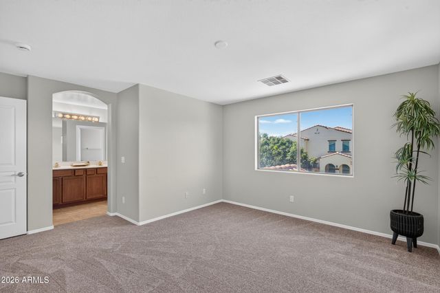 3912 S CROSSCREEK Drive, Chandler, AZ 85286