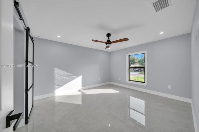 1111 NE 19th Avenue, Cape Coral, FL 33909