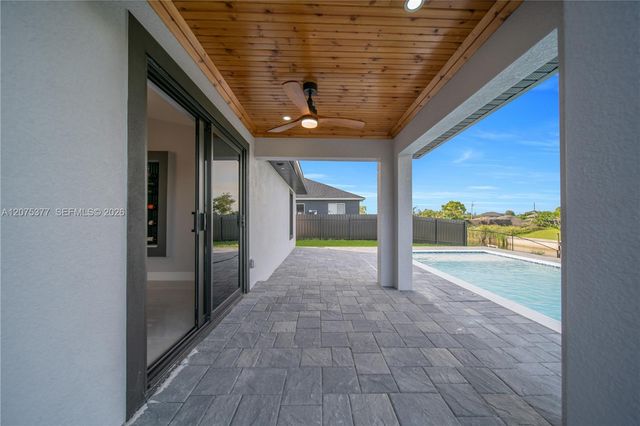 1111 NE 19th Avenue, Cape Coral, FL 33909