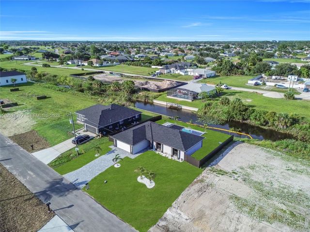 1111 NE 19th Avenue, Cape Coral, FL 33909