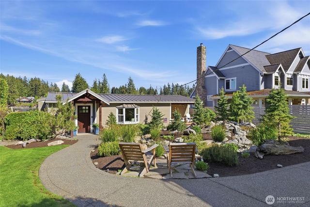 3205 115th Ave NW, Gig Harbor, WA 98335
