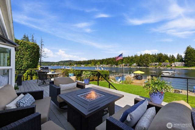 3205 115th Ave NW, Gig Harbor, WA 98335