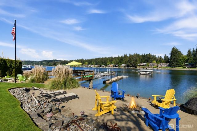 3205 115th Ave NW, Gig Harbor, WA 98335