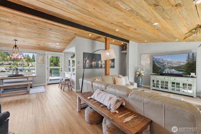 3205 115th Ave NW, Gig Harbor, WA 98335