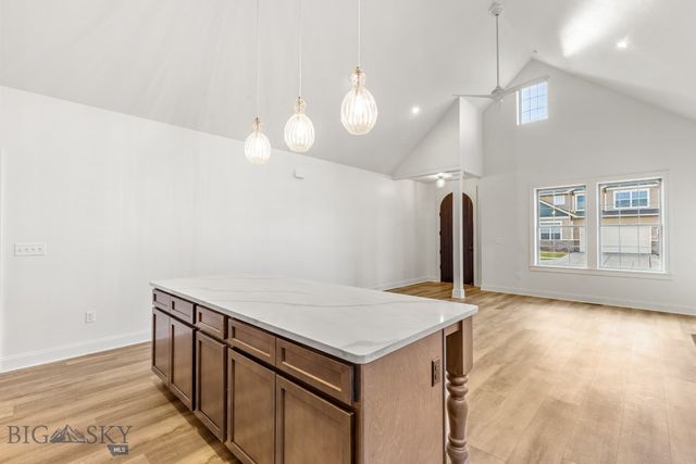 5442 Annie St B, Bozeman, MT 59718