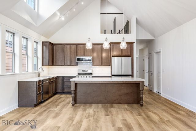 5442 Annie St B, Bozeman, MT 59718