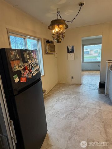 804 S Burress Avenue, Moses Lake, WA 98837