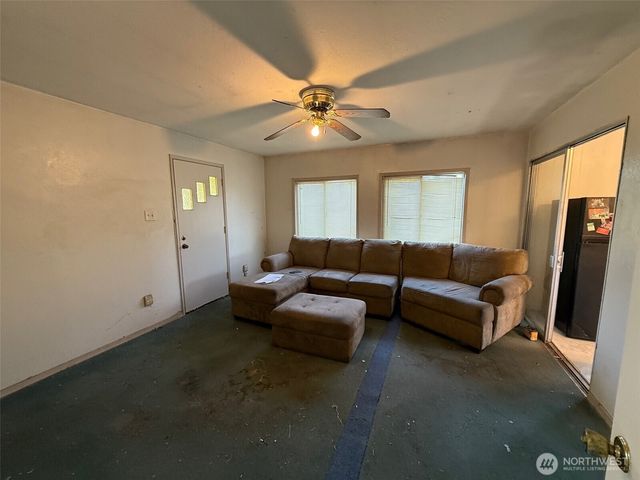 804 S Burress Avenue, Moses Lake, WA 98837