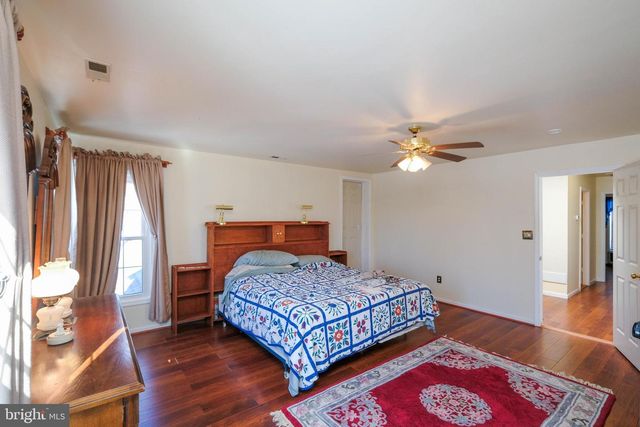 180 GOLDFINCH LN, Gore, VA 22637